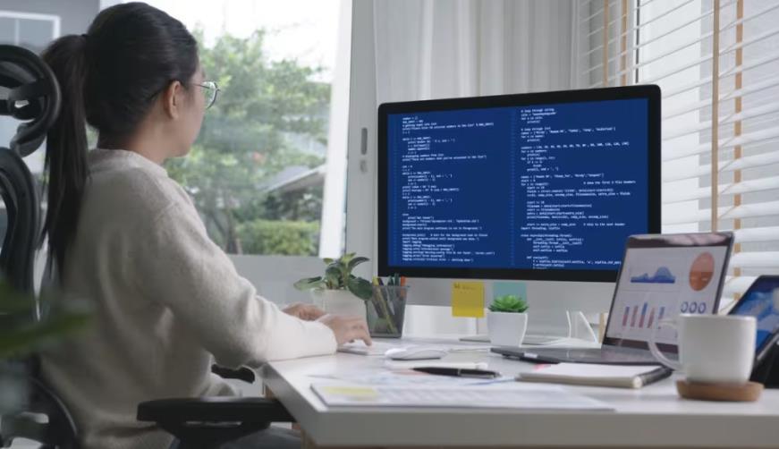 嘉兴小程序开发：什么是 cURL 命令？