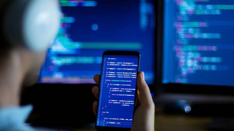 嘉兴小程序制作：AI伦理框架下的技术赋能与责任坚守